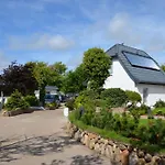 Friesenhaus Germania Ferienwohnung Fenya